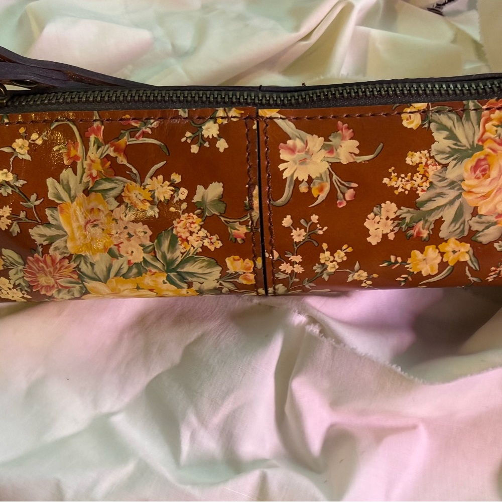 Patricia Nash Brown Floral Zip Wristlet with Yellow & Cream Blooms